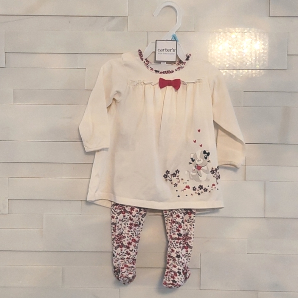 H&M 2 PIECE SET, CREAM/OFFWHITE WITH BURGANDY AND CUTE CAT PICTURE, 2-4 MONTHS